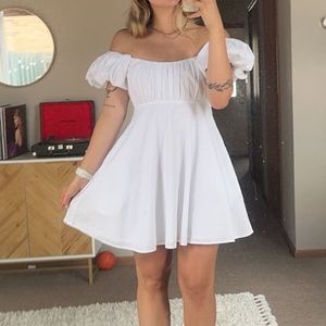 Abercrombie mini white dress with puff sleeves